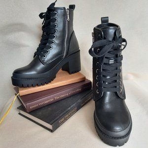 Steve Madden Black Chunky Combat Boots Size 8.5M